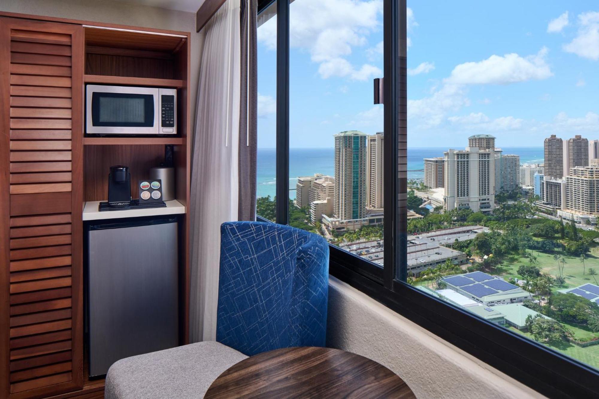 Holiday Inn Express Waikiki By Ihg Honolulu Ngoại thất bức ảnh
