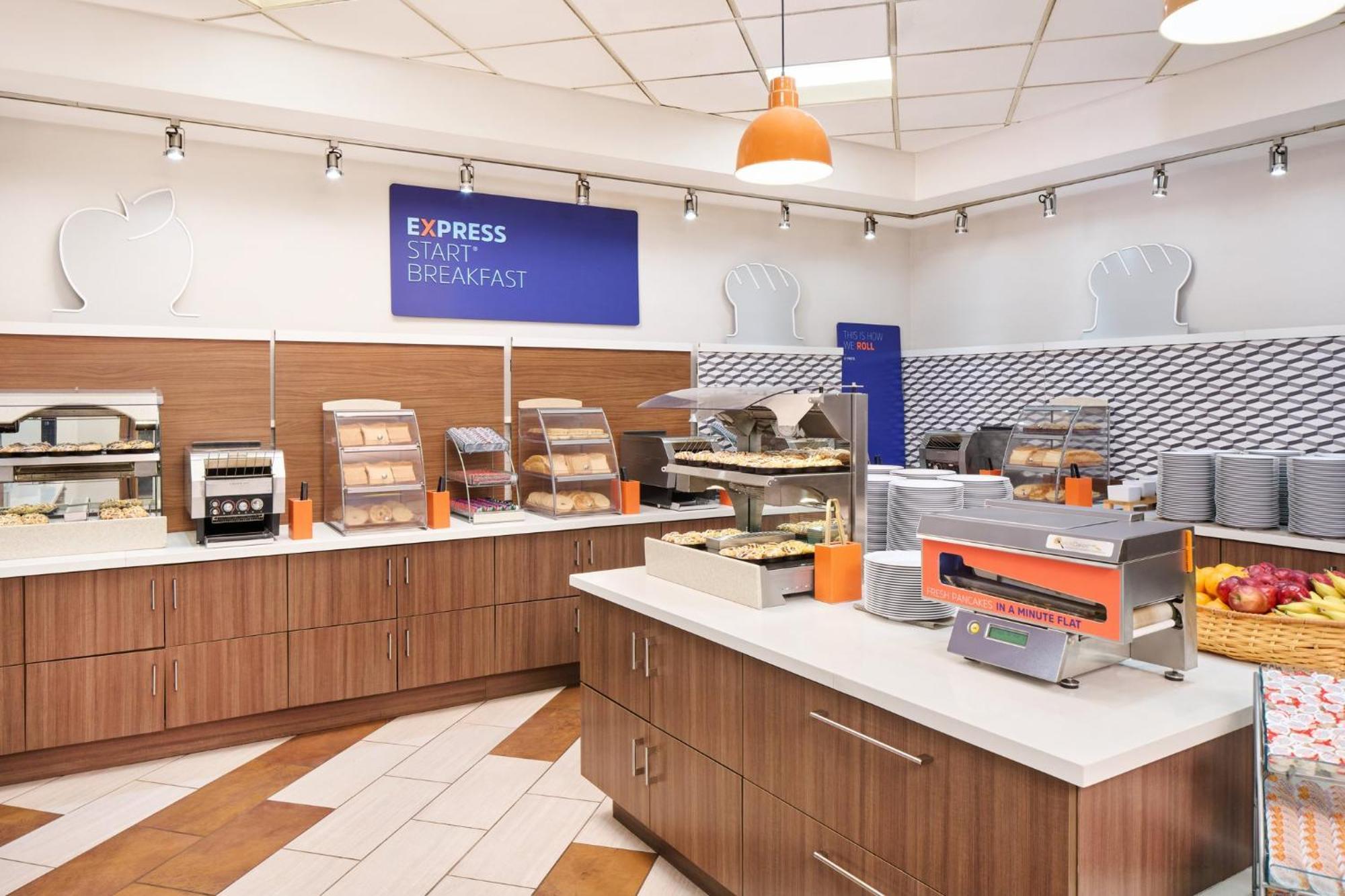 Holiday Inn Express Waikiki By Ihg Honolulu Ngoại thất bức ảnh